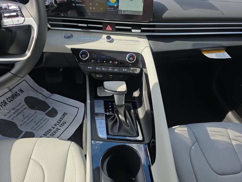 2026 Hyundai Elantra Hybrid