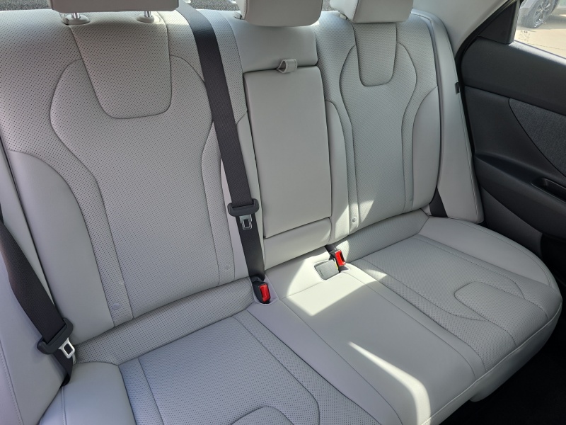 2026 Hyundai Elantra Hybrid
