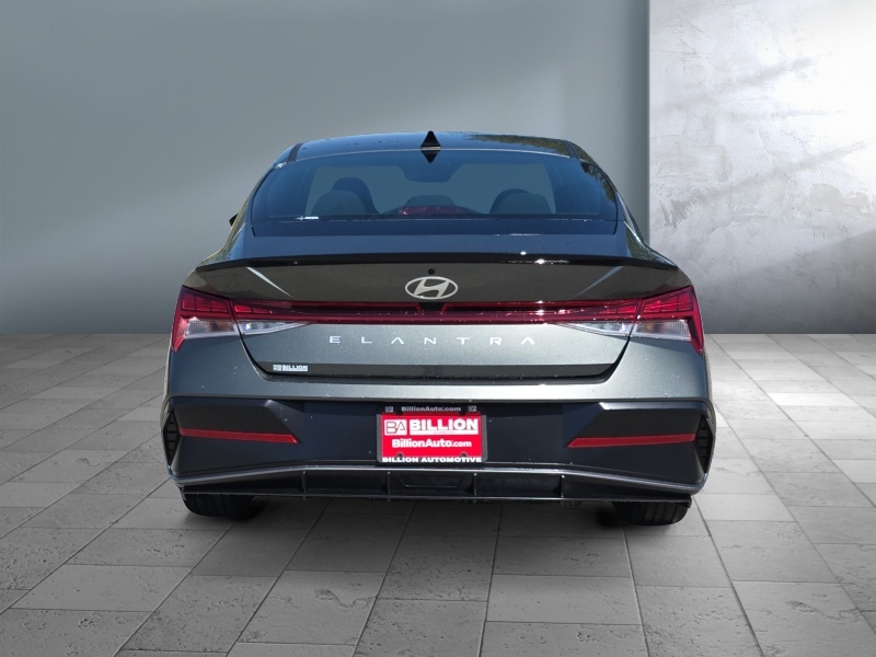 2026 Hyundai Elantra