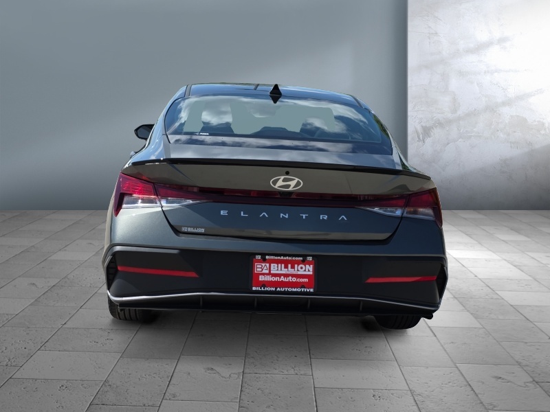 2026 Hyundai Elantra