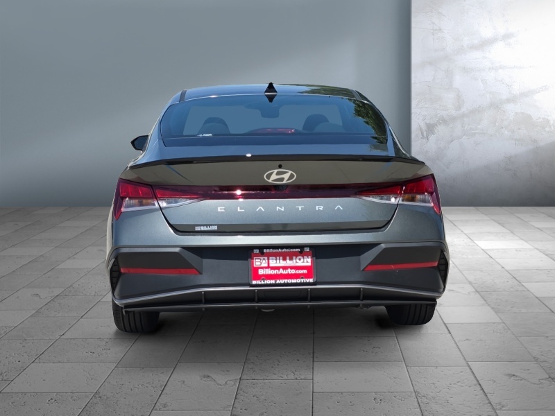 2026 Hyundai Elantra