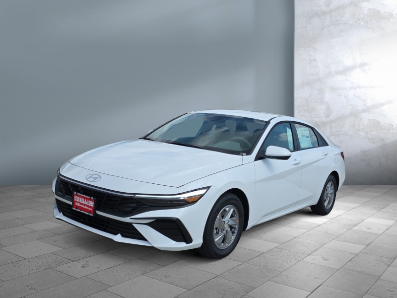 New 2026 Hyundai Elantra SE Cars