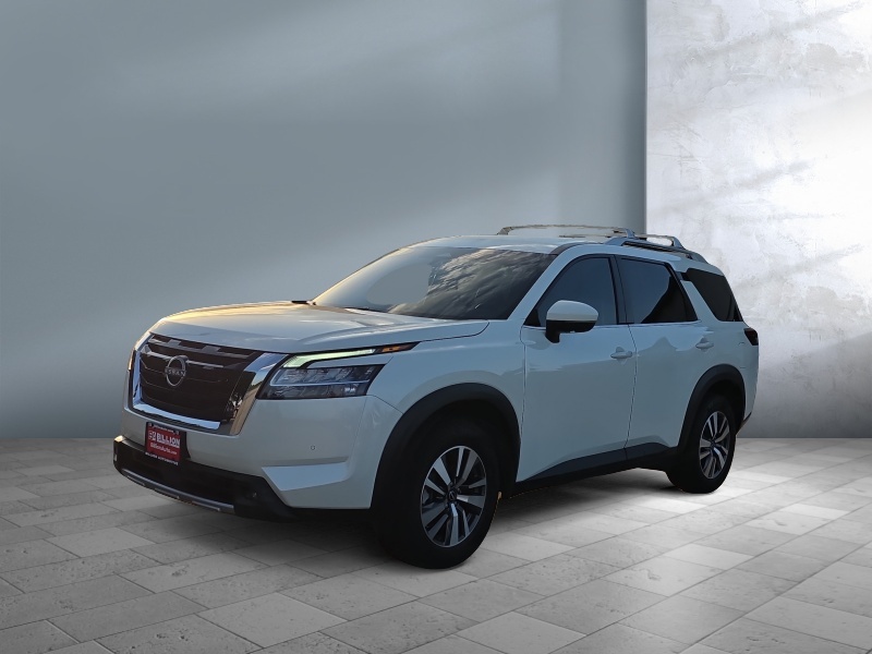 Used 2023 Nissan Pathfinder SL