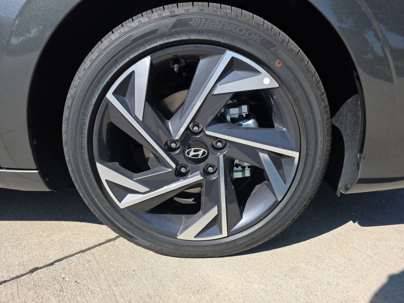 2026 Hyundai Elantra Hybrid