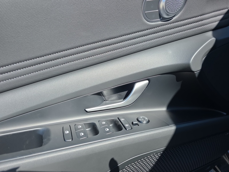 2026 Hyundai Elantra Hybrid