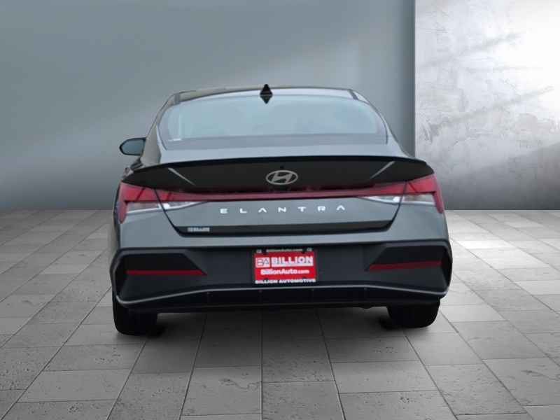 2026 Hyundai Elantra