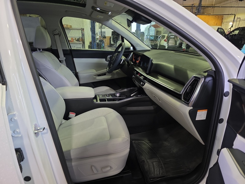 2025 Kia Sorento Hybrid