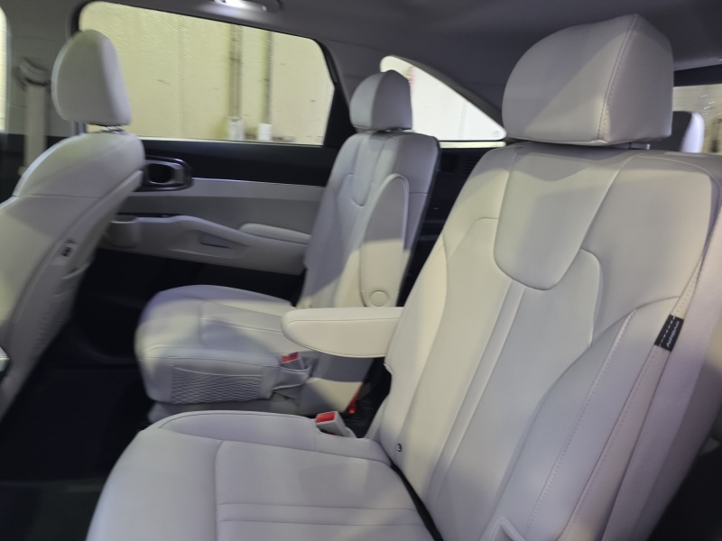2025 Kia Sorento Hybrid