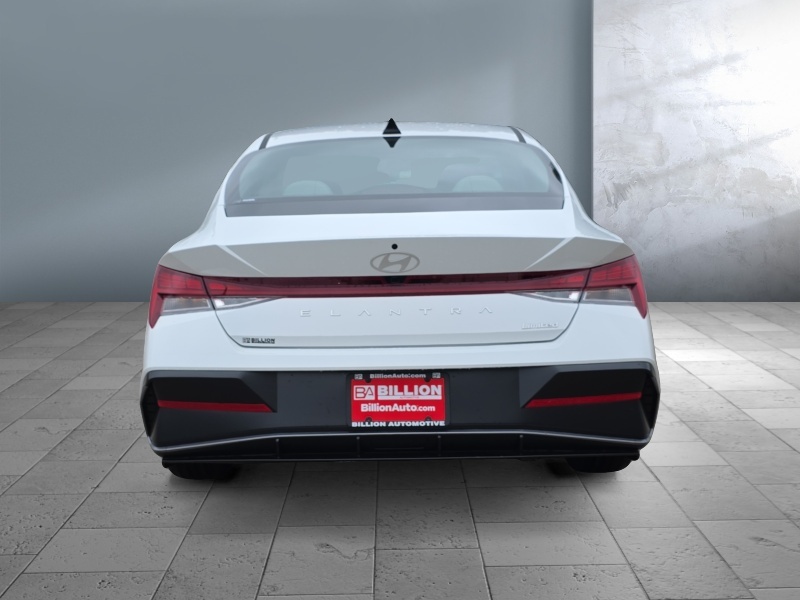 2026 Hyundai Elantra