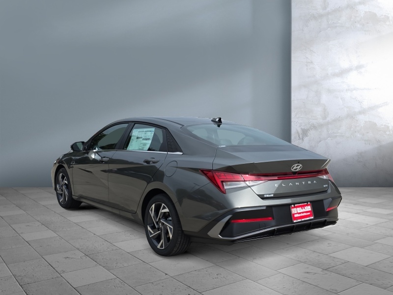 2026 Hyundai Elantra Hybrid