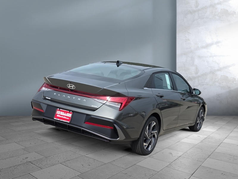 2026 Hyundai Elantra Hybrid