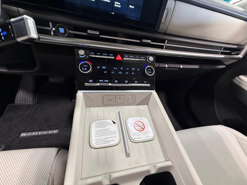 2026 Hyundai Santa Fe Hybrid