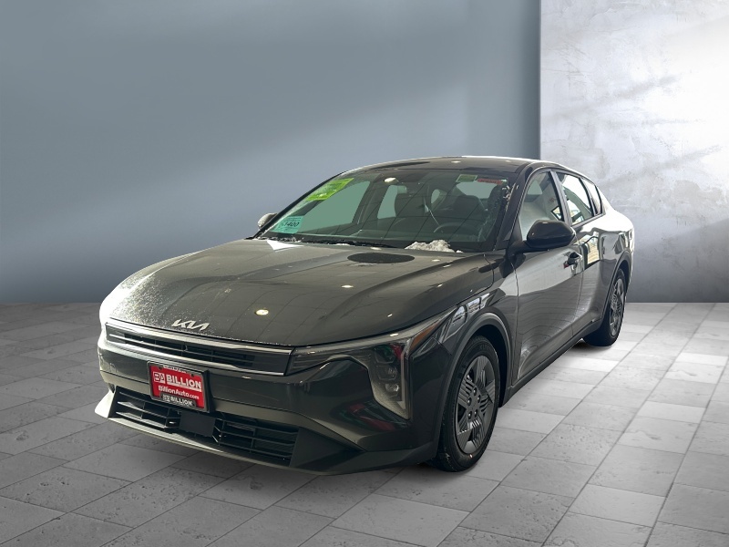 New 2025 Kia K4 LX Cars