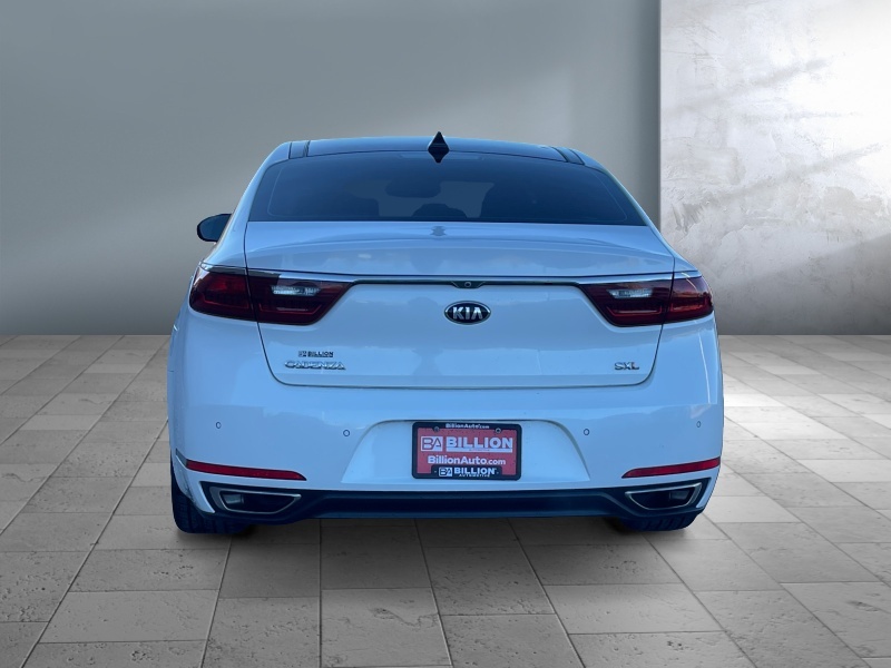 2017 Kia Cadenza