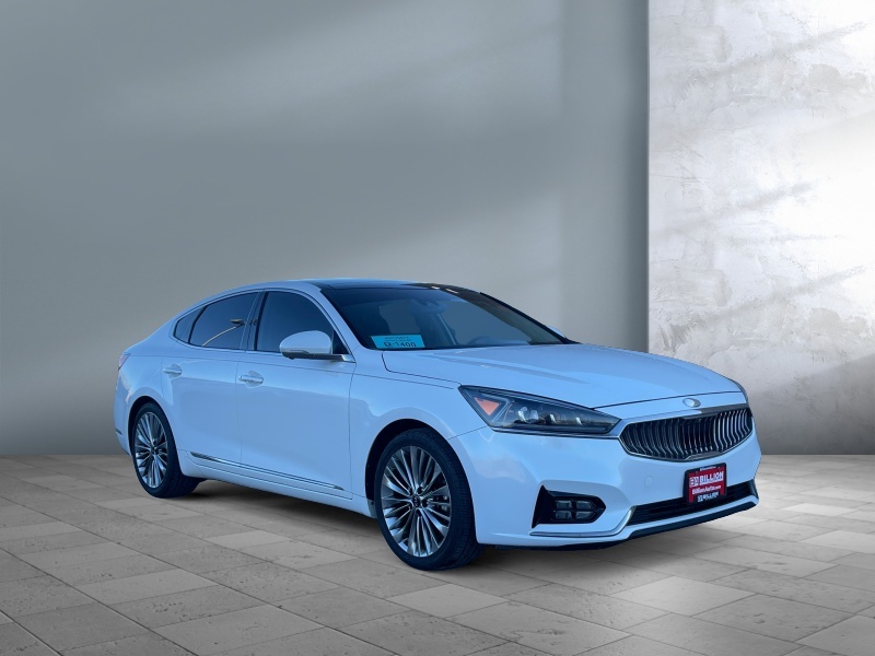 2017 Kia Cadenza