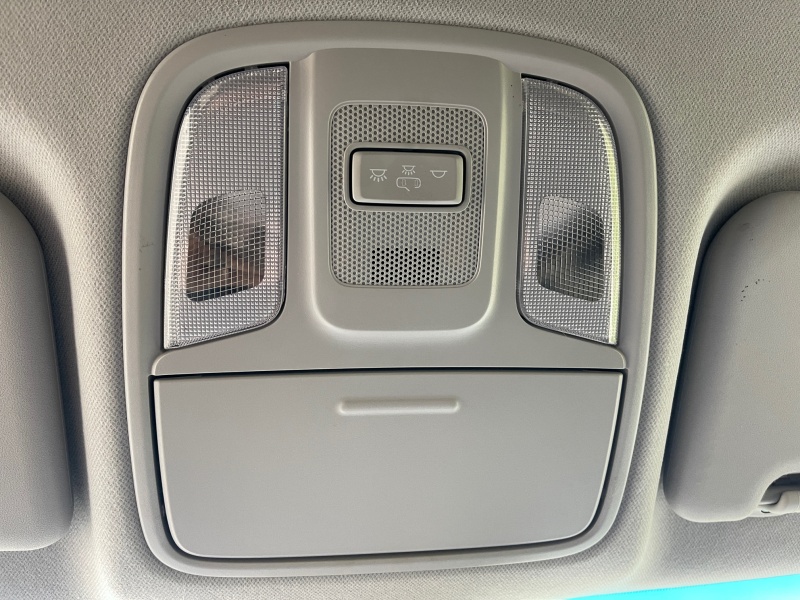 2022 Kia Niro Plug-In Hybrid