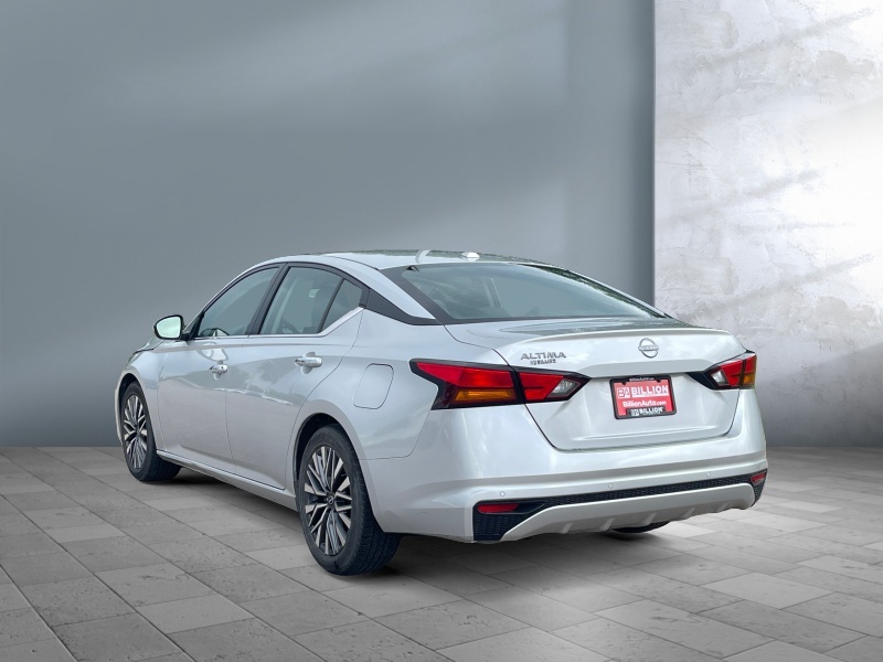 2023 Nissan Altima