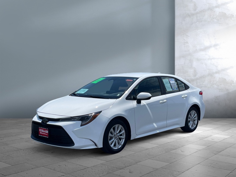 Used 2024 Toyota Corolla LE Cars