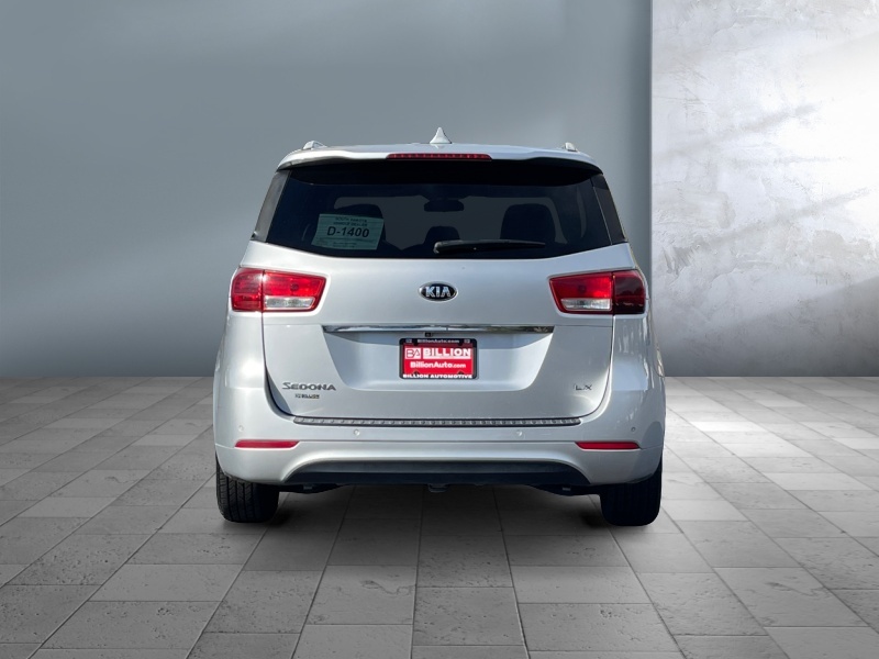 2016 Kia Sedona