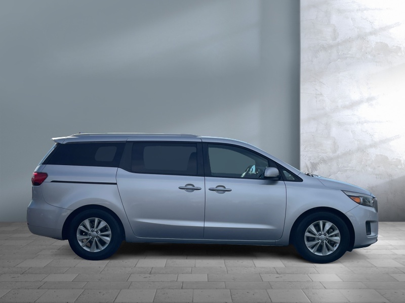 2016 Kia Sedona