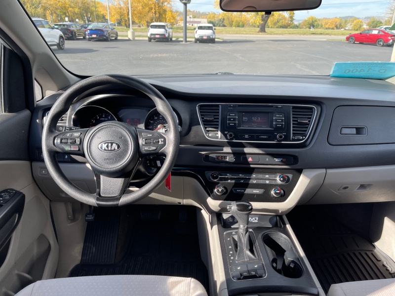 2016 Kia Sedona