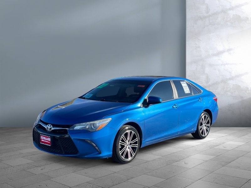 Used 2016 Toyota Camry SE Cars
