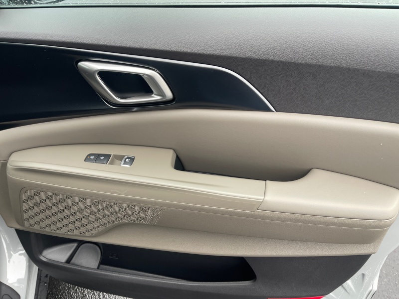 2027 Kia Carnival