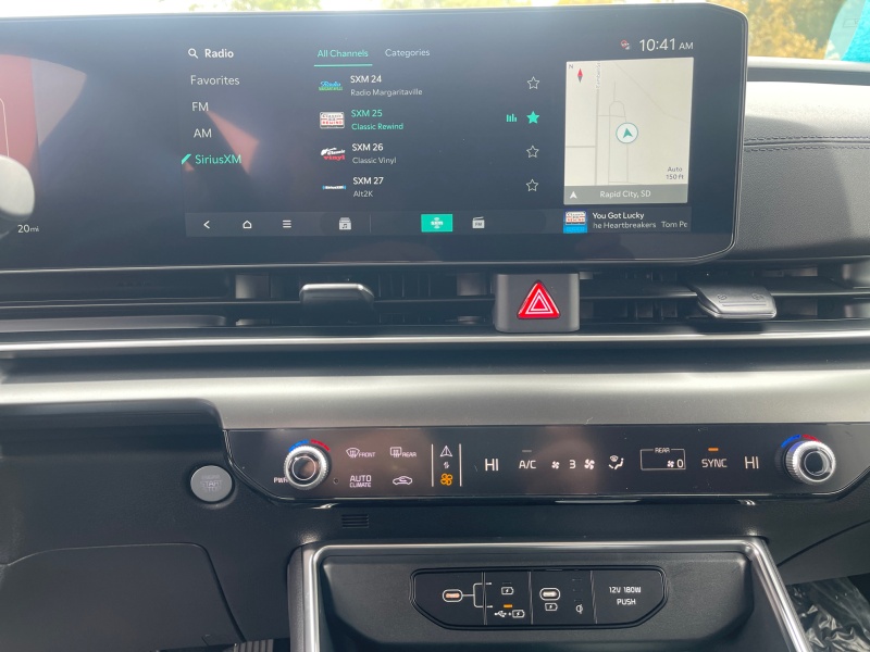 2027 Kia Carnival