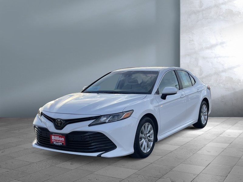 Used 2019 Toyota Camry LE Car