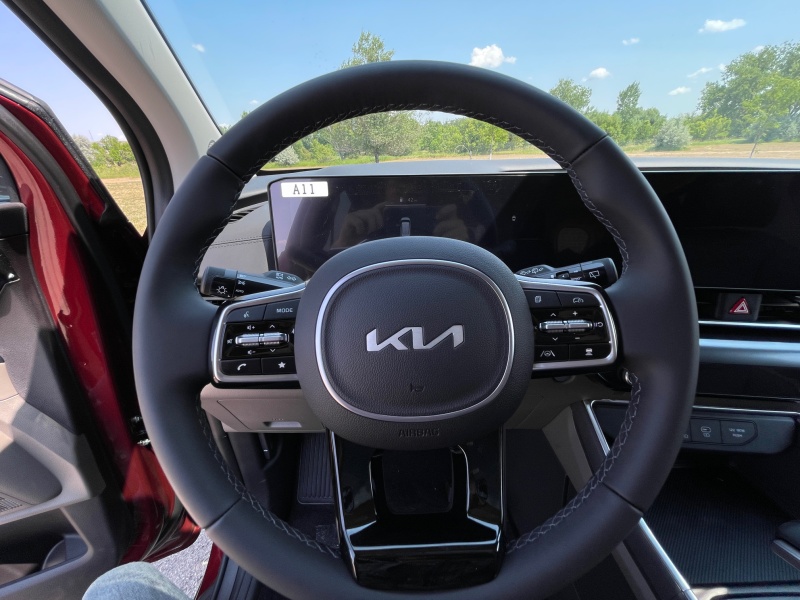 2025 Kia Carnival