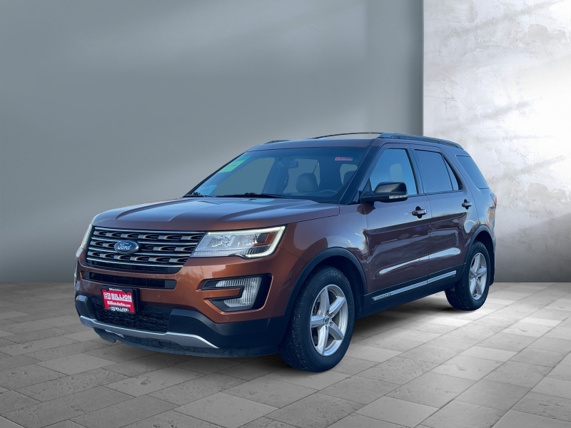 Used 2017 Ford Explorer XLT SUV