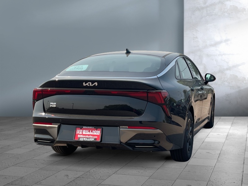 2025 Kia K5