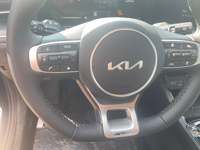 2025 Kia K5