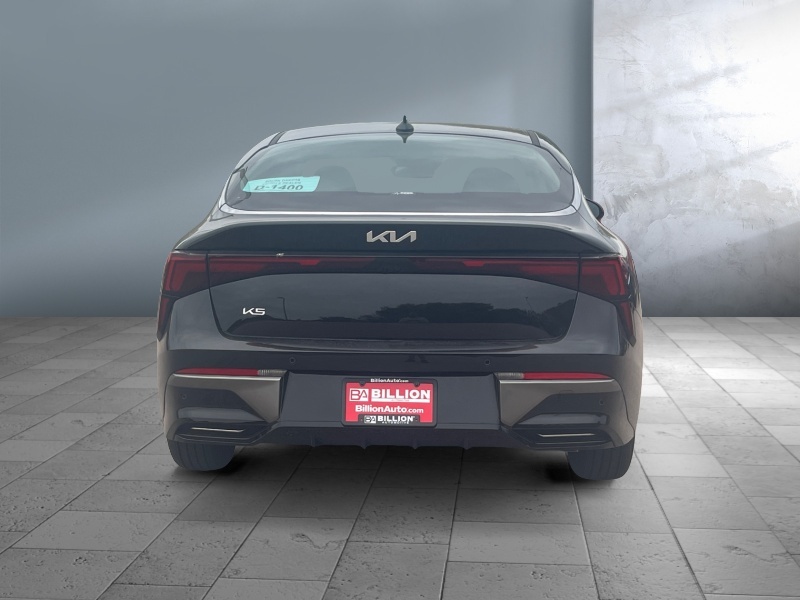 2025 Kia K5