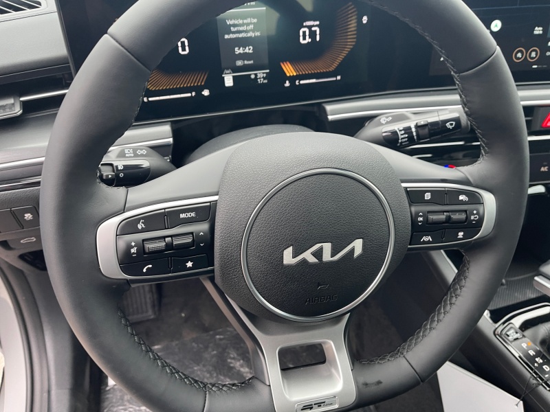 2025 Kia K5