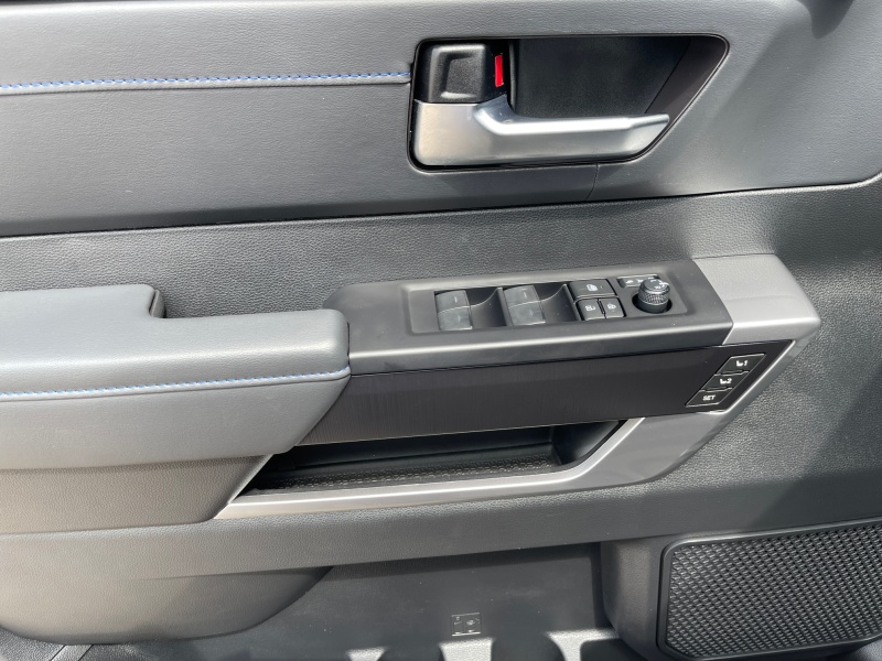 2023 Toyota Sequoia