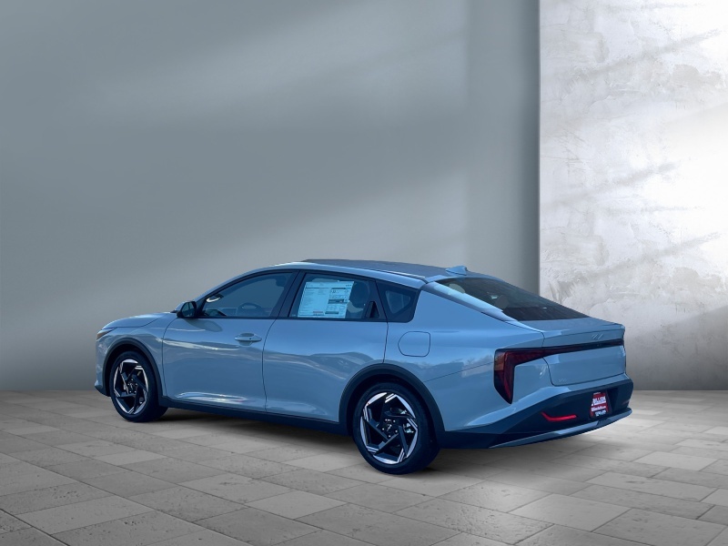 2025 Kia K4