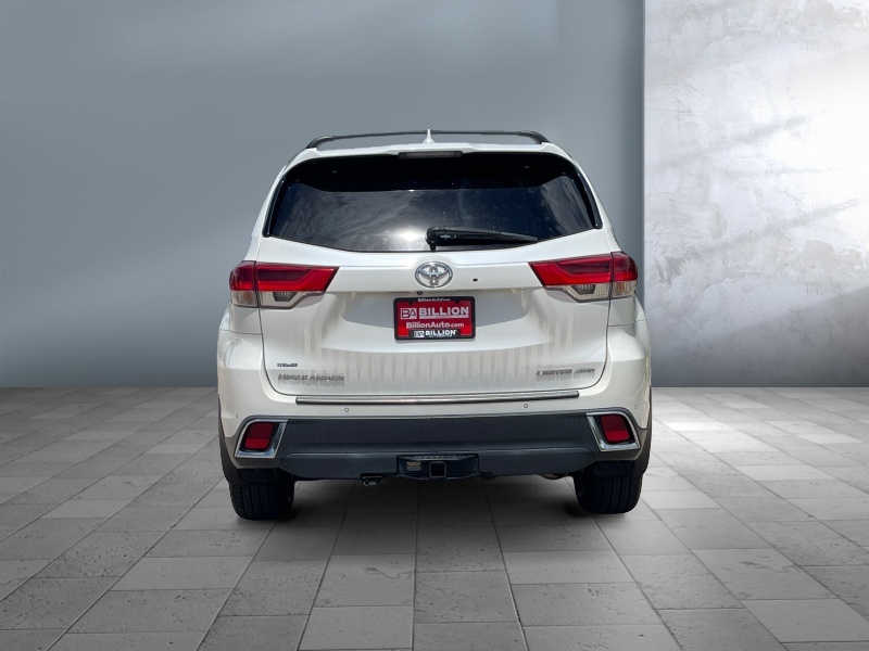 2017 Toyota Highlander