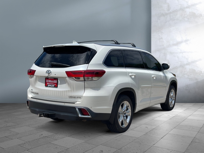 2017 Toyota Highlander