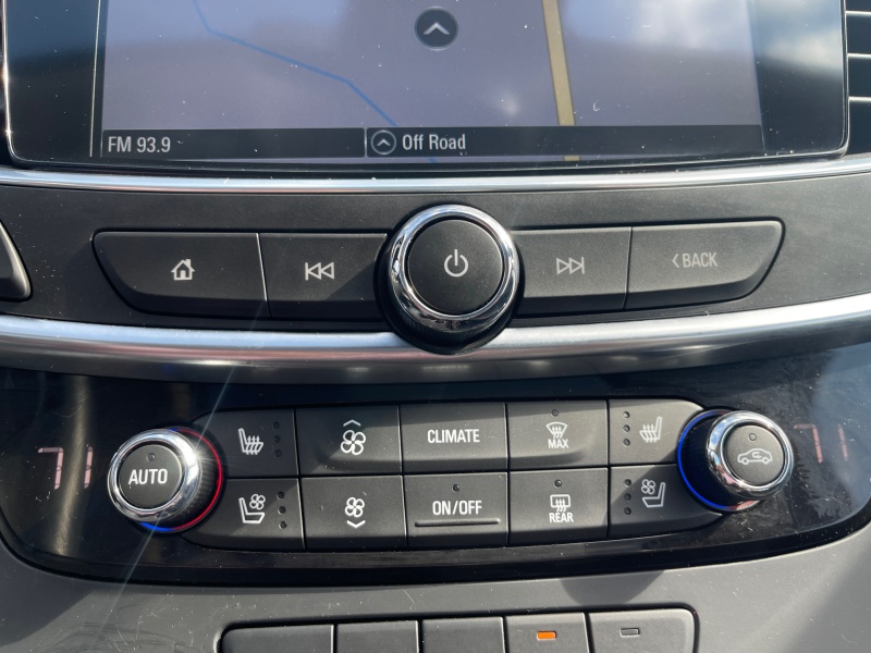 2017 Buick LaCrosse