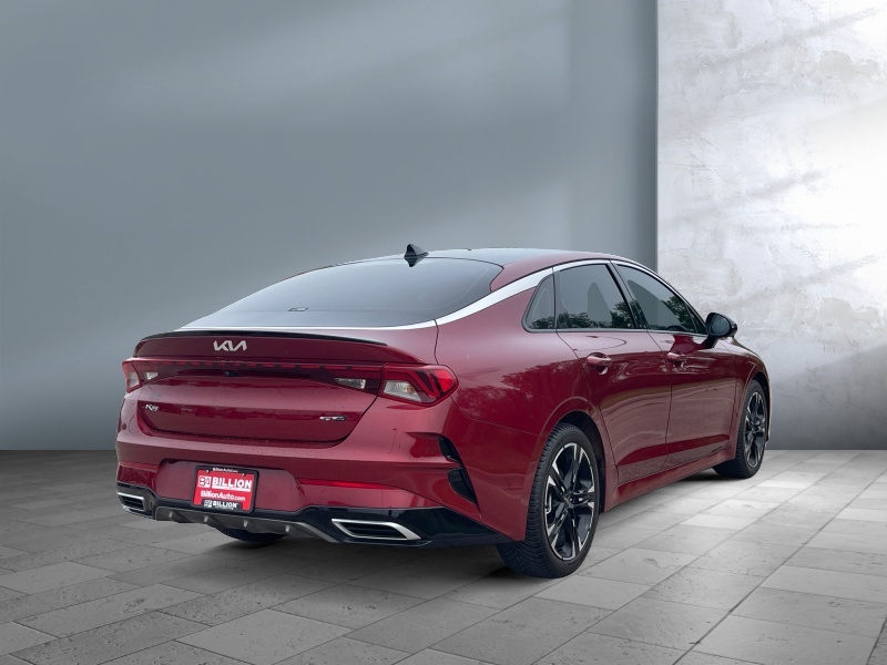2022 Kia K5