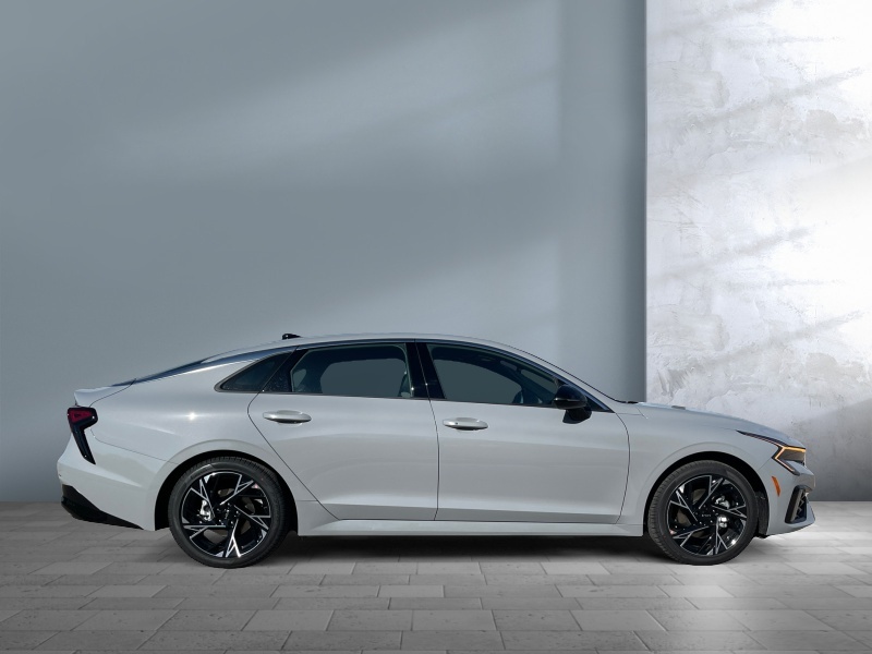 2025 Kia K5