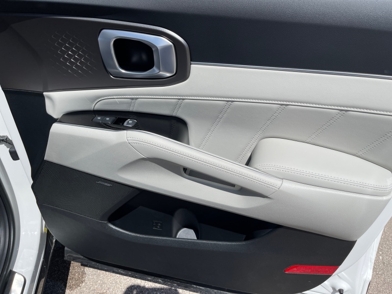 2025 Kia Sorento Hybrid