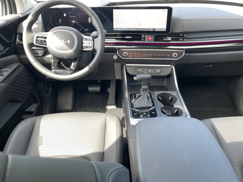 2025 Kia Carnival