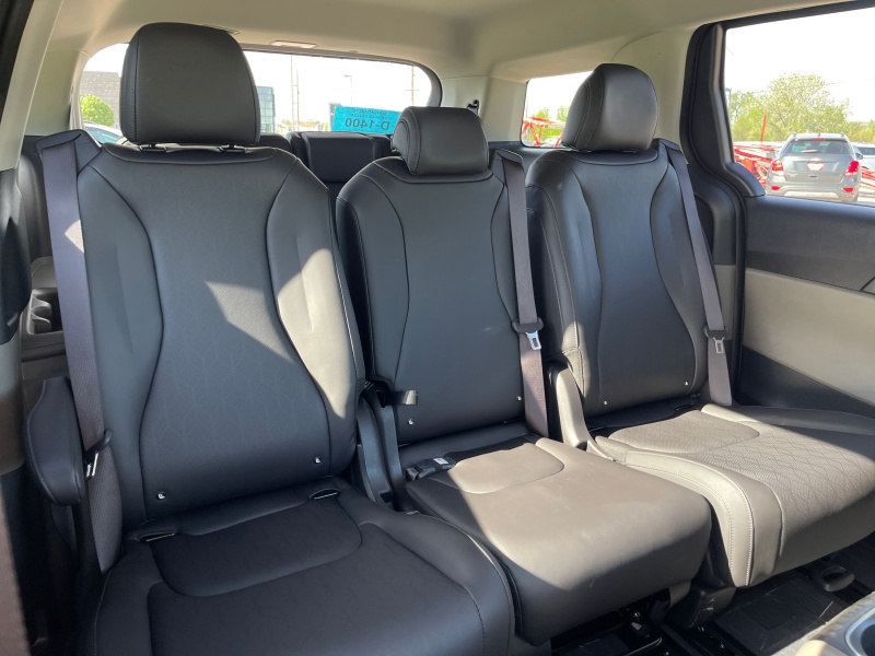 2025 Kia Carnival