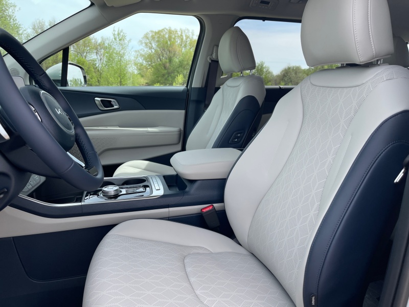2025 Kia Carnival Hybrid
