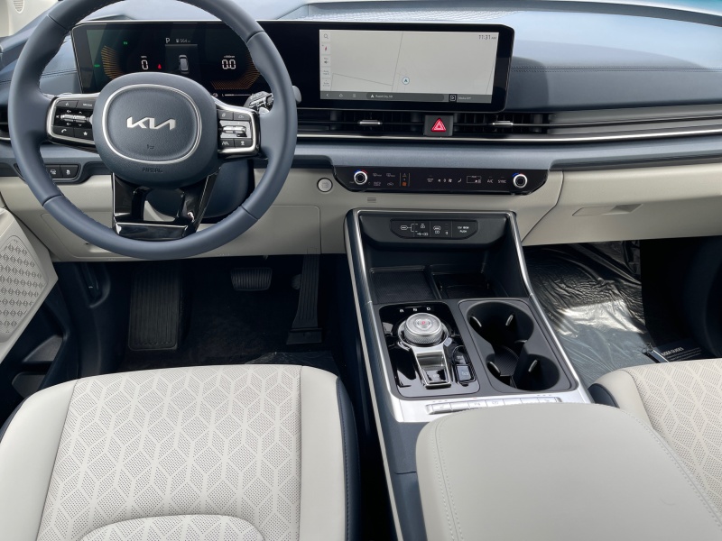 2025 Kia Carnival Hybrid
