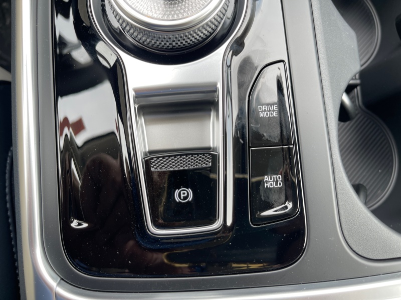 2025 Kia Carnival Hybrid