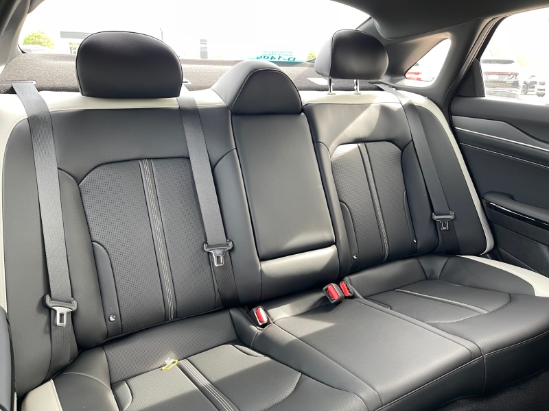 2025 Kia K5