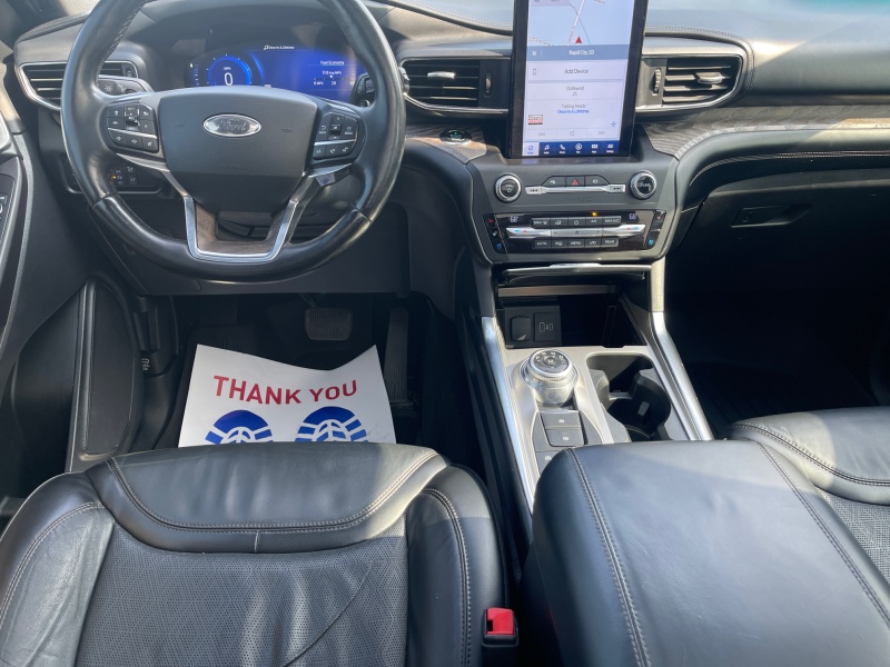 2020 Ford Explorer